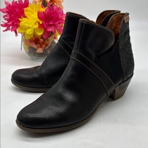 PIKOLINOS Black Textured Ankle Boots EU Size 41